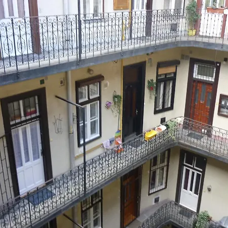 Joe Apartment